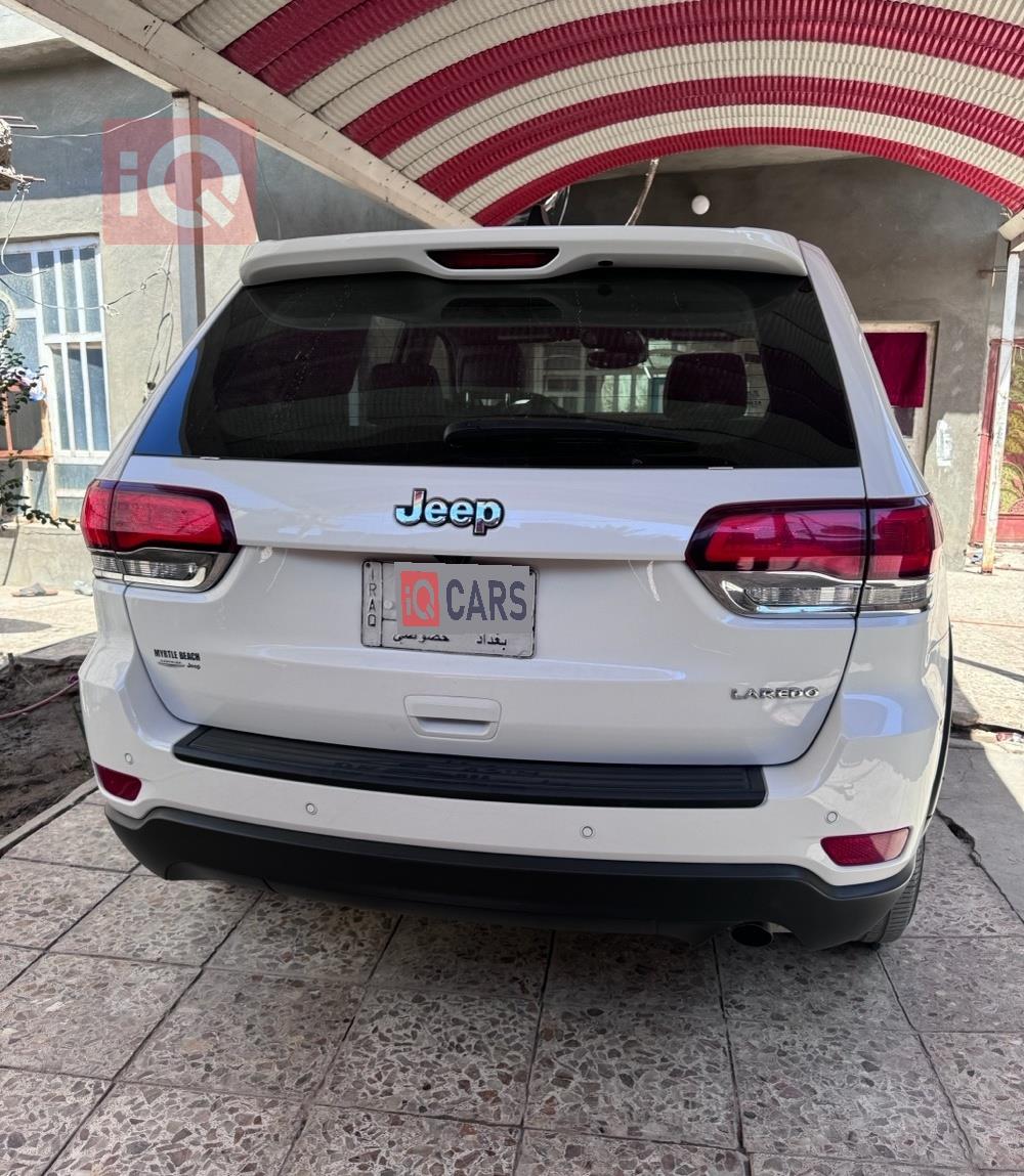 جيب جراند شيروكي